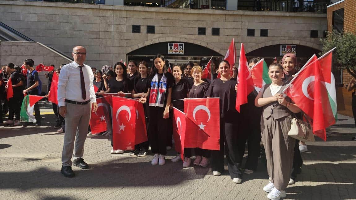 ŞEVKET POZCU KIZ MTAL'DE  